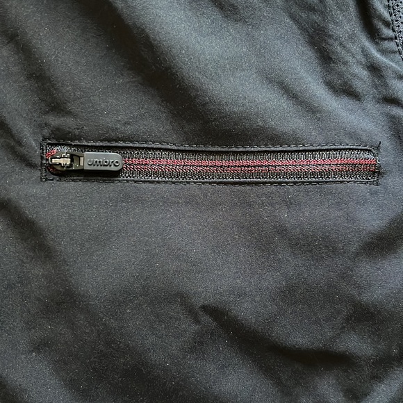 Mens Umbro Windbreaker - Picture 4 of 8